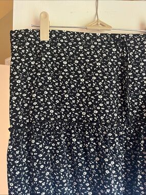 Brandy Melville Tie Waist Skirt